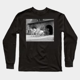 Horse-Drawn Fire Engine, 1922. Vintage Photo Long Sleeve T-Shirt